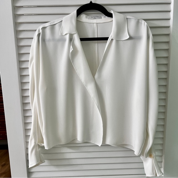 SOLD Aritzia Babaton Martin Blouse - Picture 3 of 9